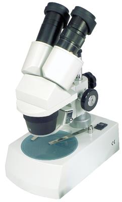 Stereomikroskop (Gesamtvergrößerung 10 bis 40-fach)